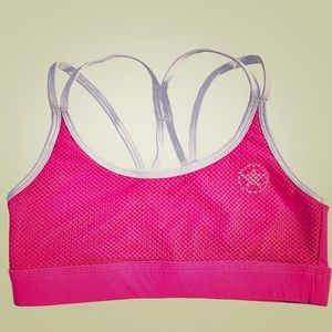 NEW-Savage Barbell 4 Strap Sports Bra